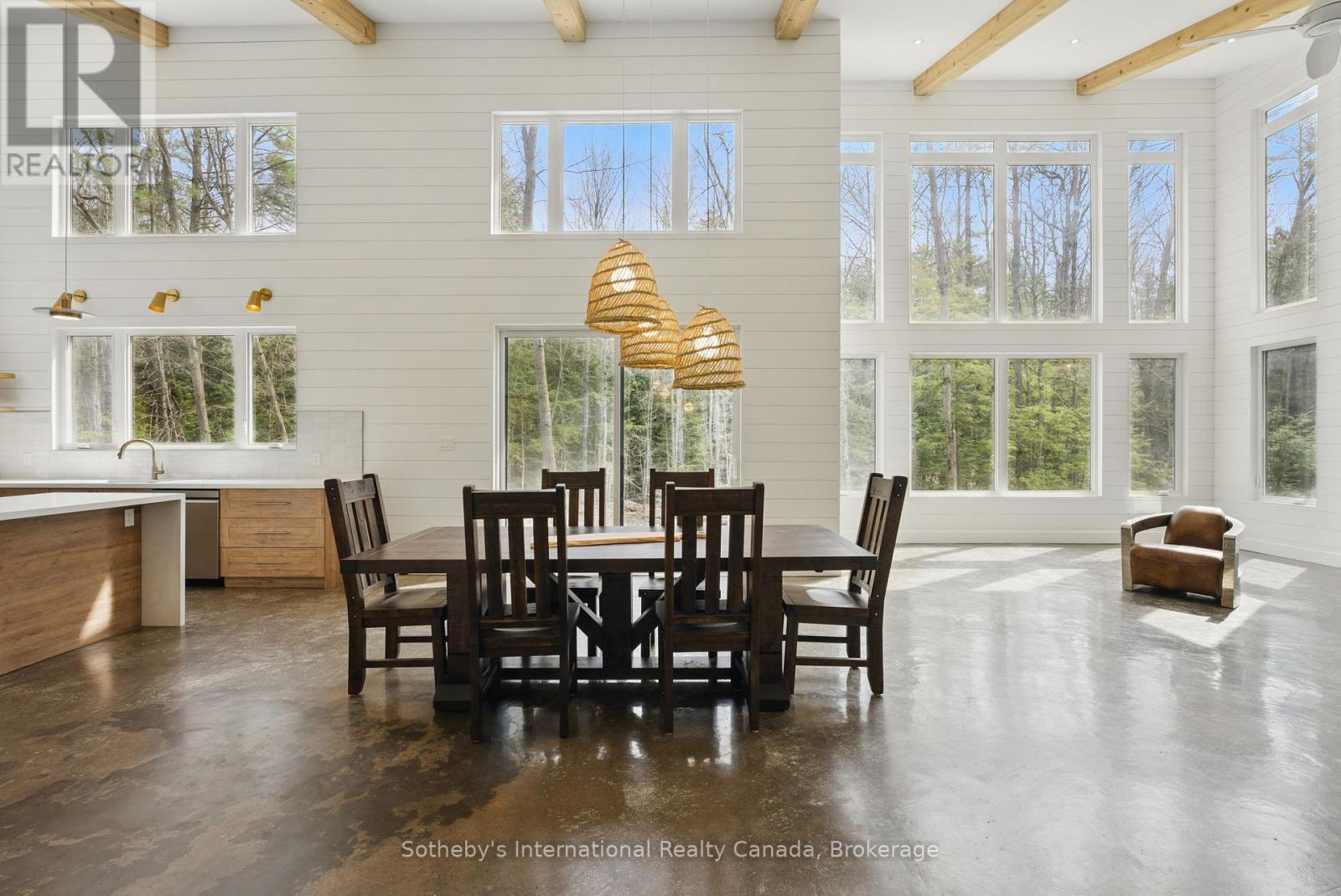 Property at 1532 SOUTHWOOD ROAD image 4