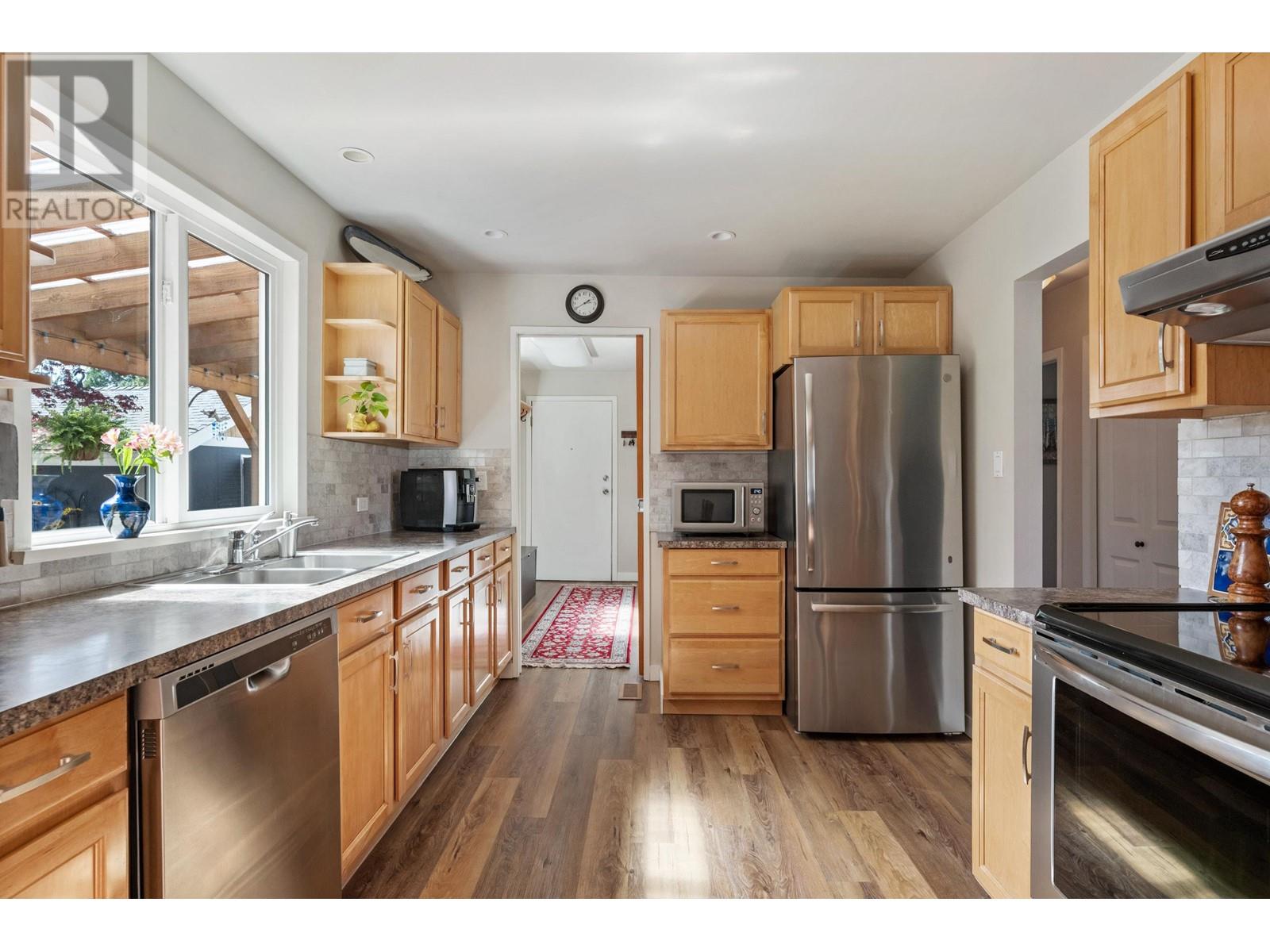 Property at 5438 GROVE AVENUE image 5