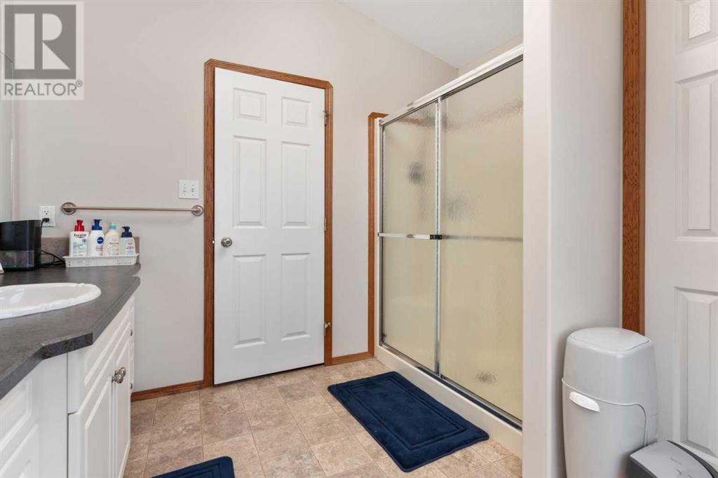 6223 30 Avenue, Camrose, Alberta  T4V 4V7 - Photo 30 - A2199640