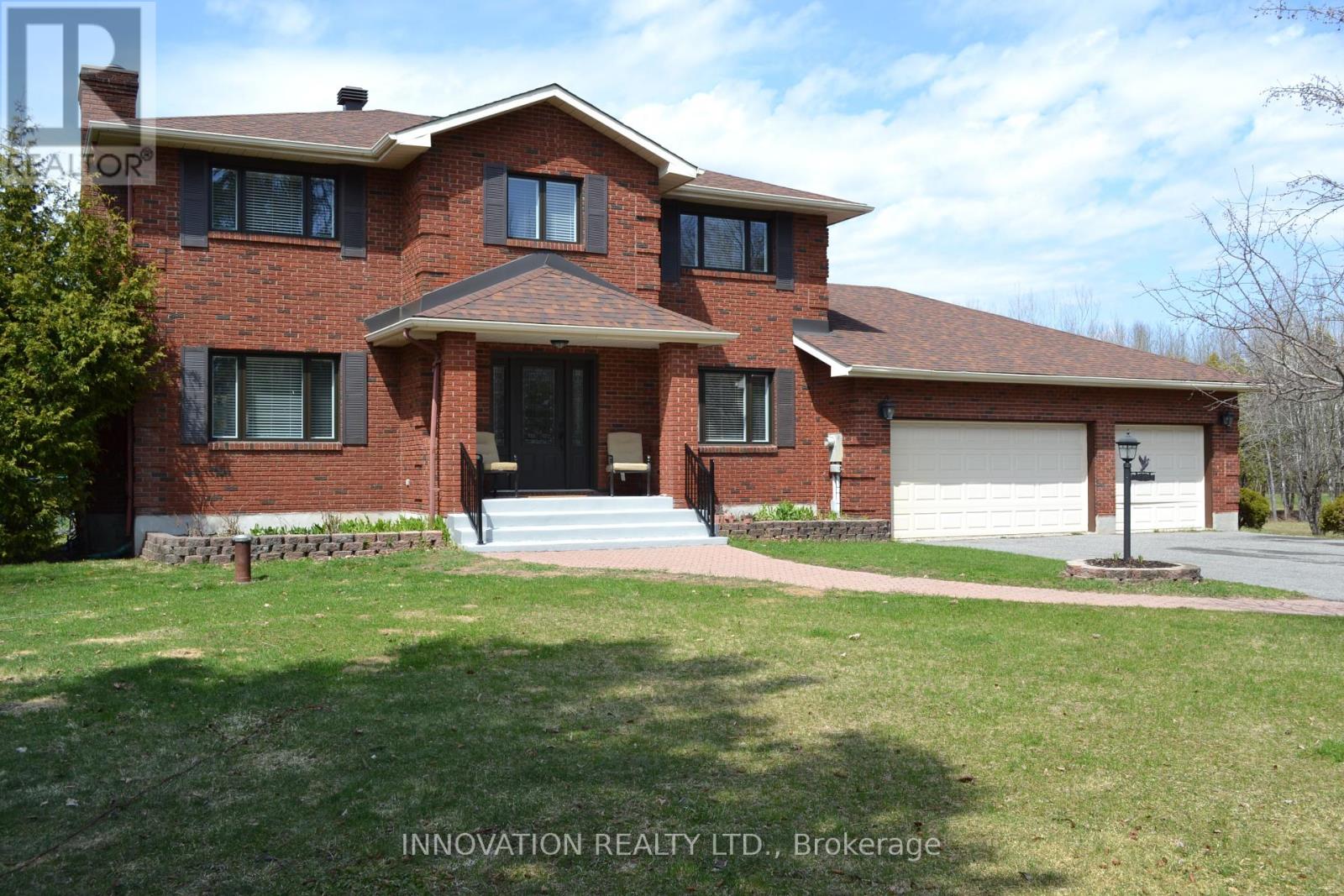 Property at 7 GRIERSON LANE image 2