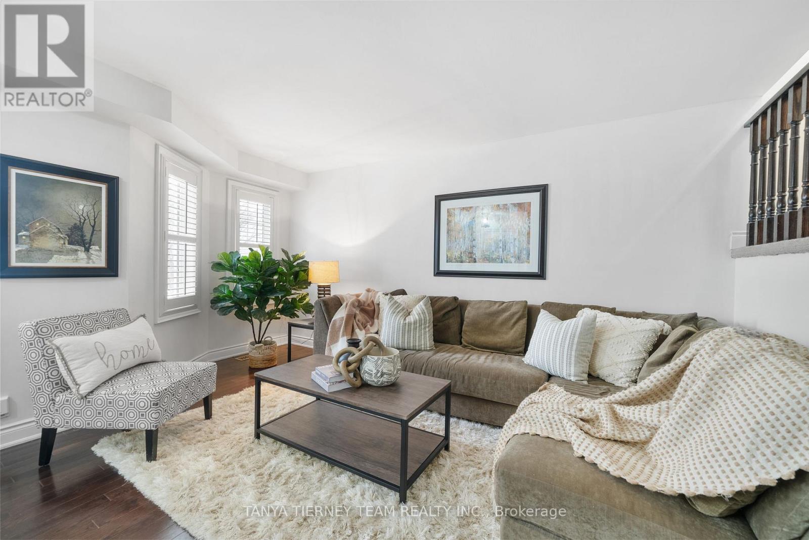 Property at 3 CROXALL BOULEVARD image 5