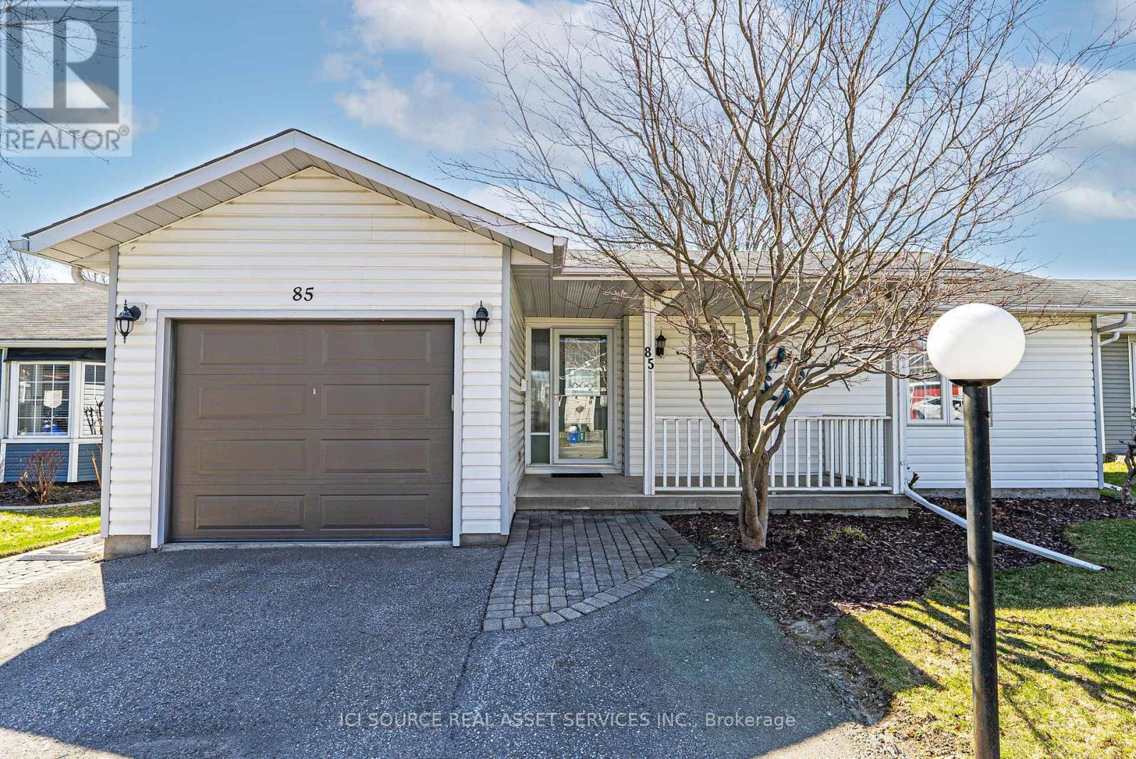 Property at 85 WILMOT TRAIL image 1