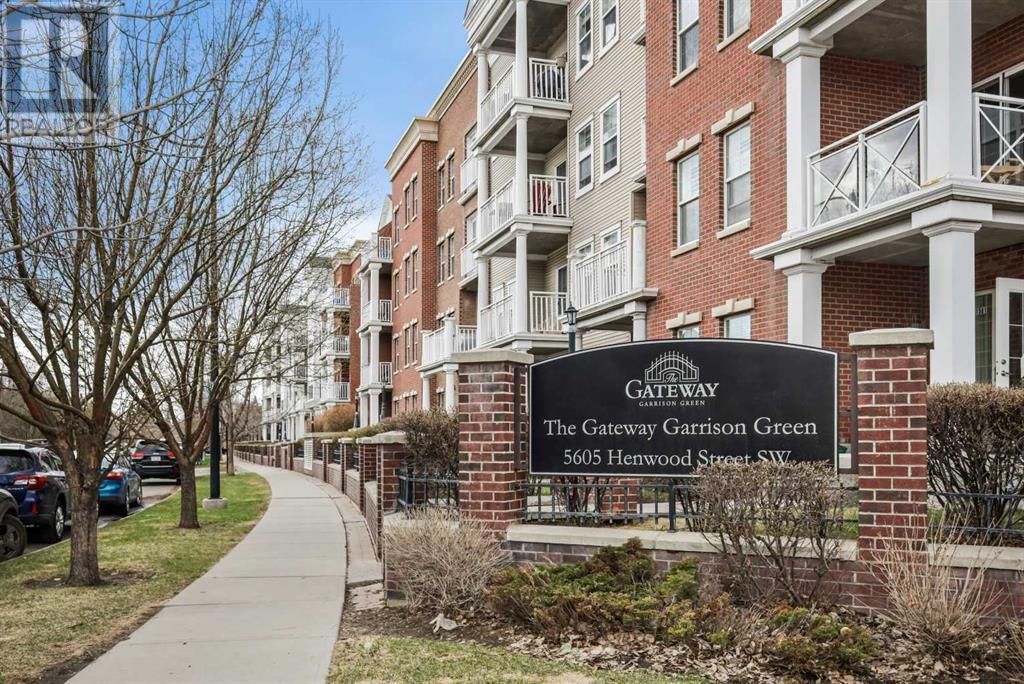 Property at 1211, 5605 Henwood Street SW image 4