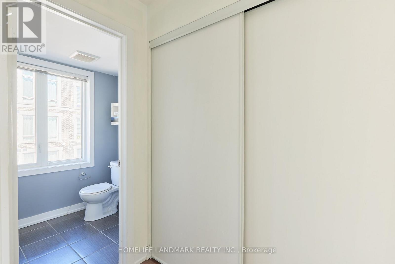1102 - 65 Lindcrest Manor, Markham, Ontario  L6B 1N3 - Photo 17 - N12108852