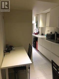 148 Campbell Avenue, Toronto, Ontario  M6P 3V2 - Photo 4 - W12108860