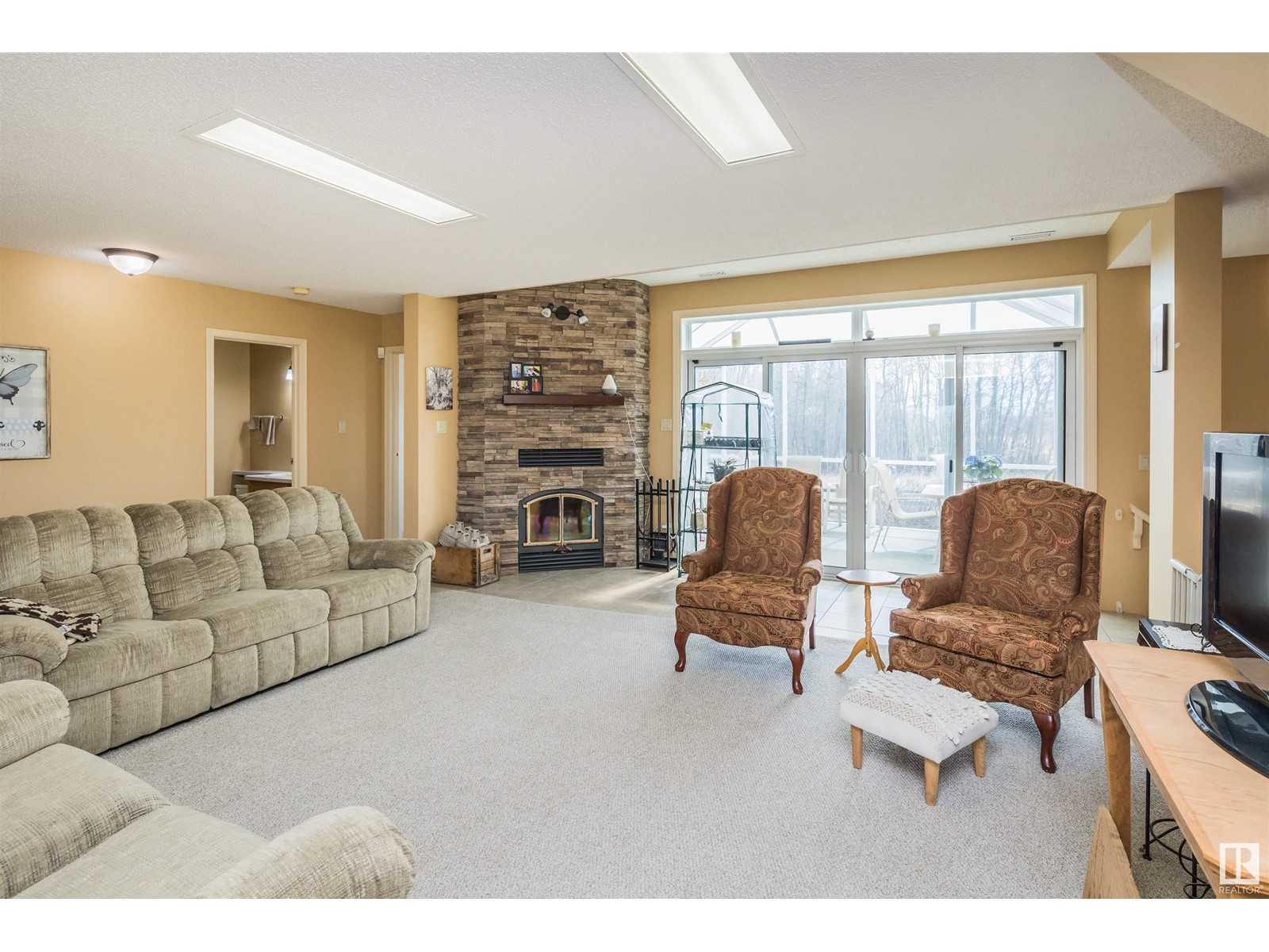 Property at 25509 TWP RD 544 image 5