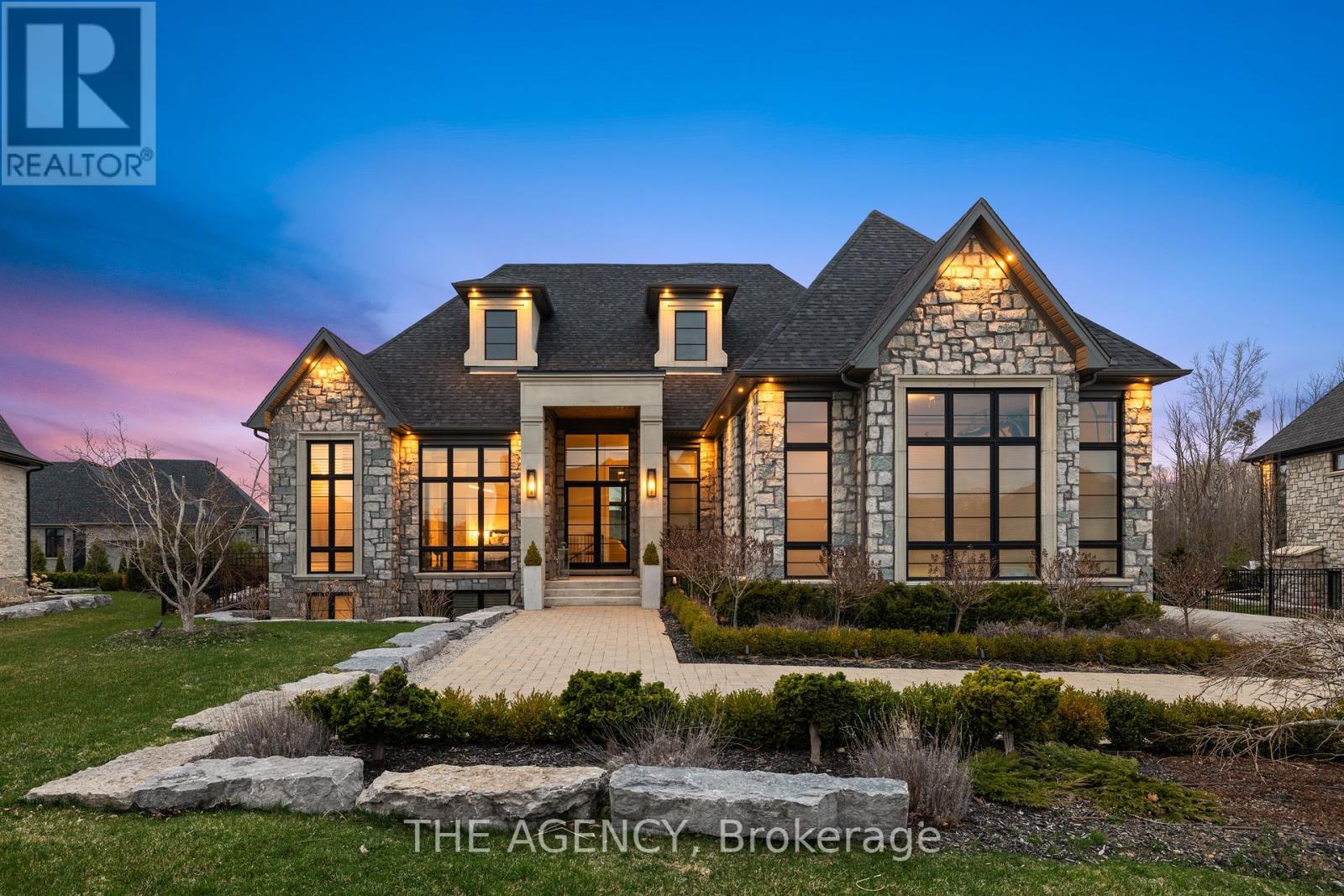 161 HERITAGE LAKE DRIVE, Puslinch, Ontario