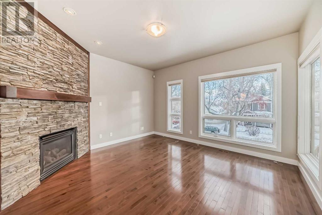 Property at 1819 18 Street SW image 2