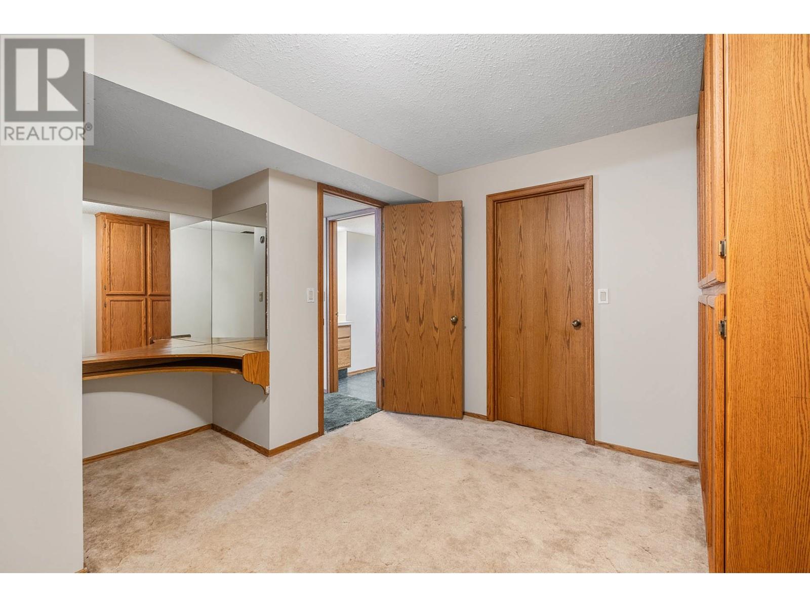 4977 Elliott Avenue, Peachland, British Columbia  V0H 1X0 - Photo 47 - 10341971