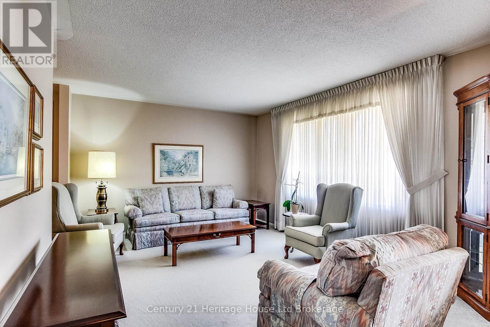 24 Killarney Road, London North (North H), Ontario  N5X 2A7 - Photo 8 - X12108954