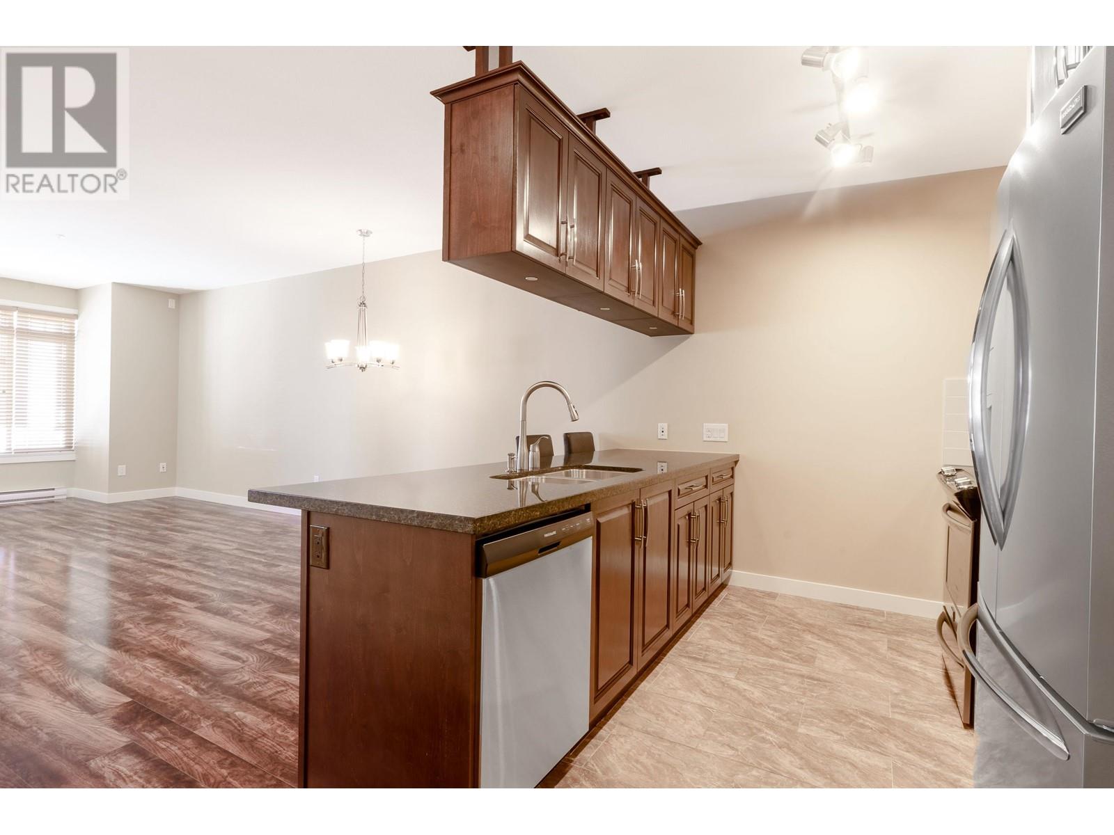 316 11887 Burnett Street, Maple Ridge, British Columbia  V2X 6P6 - Photo 10 - R2995133