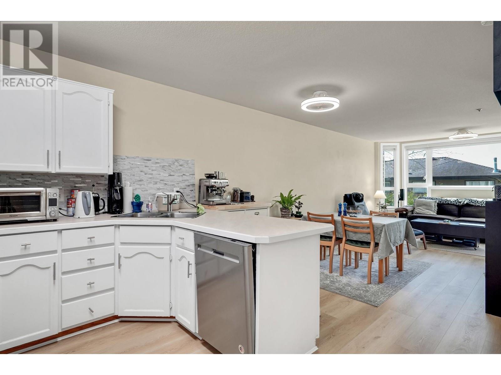 204 11595 Fraser Street, Maple Ridge, British Columbia  V2X 0X7 - Photo 13 - R2995134
