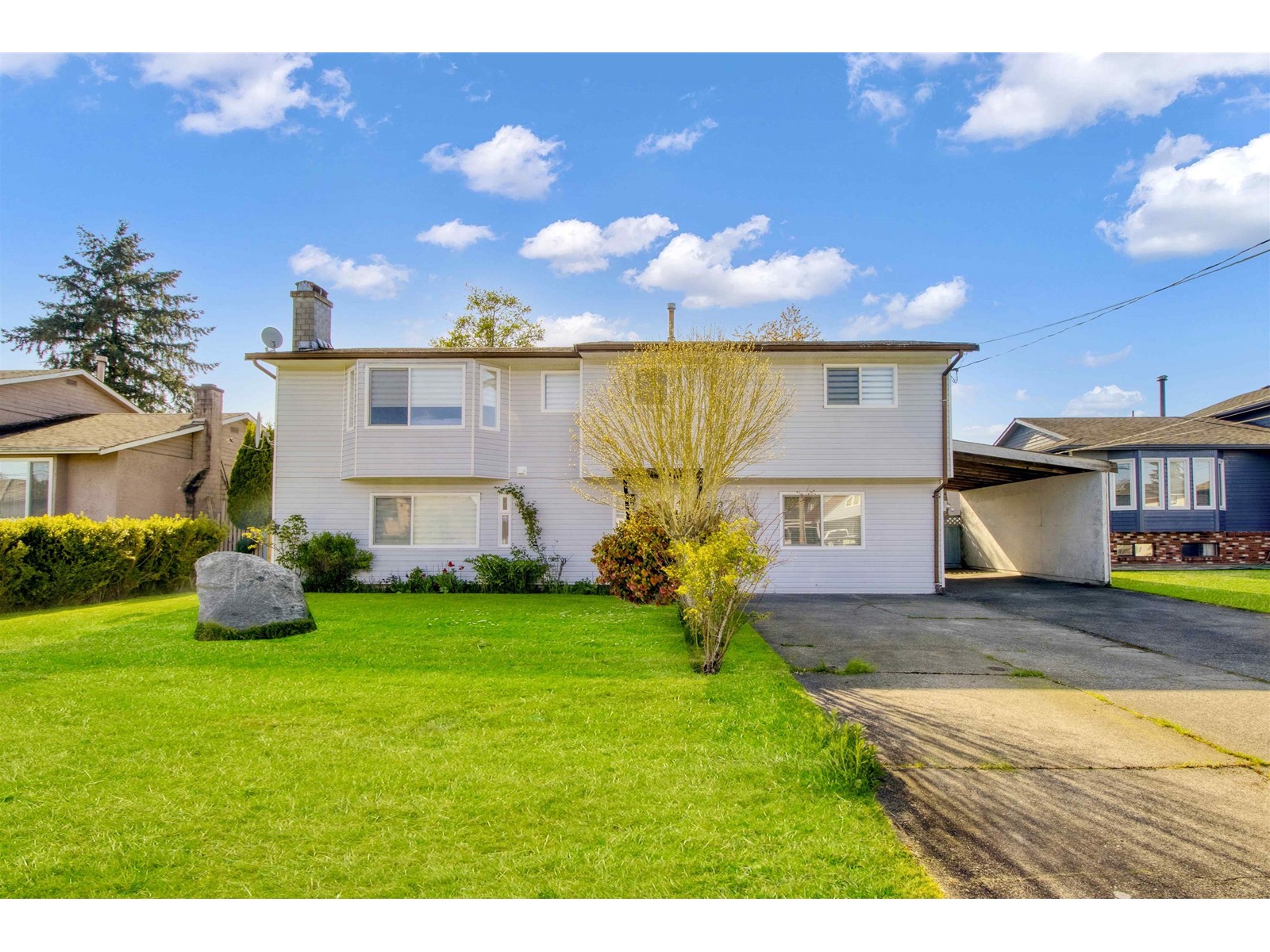 Property at 7273 130 STREET image 1