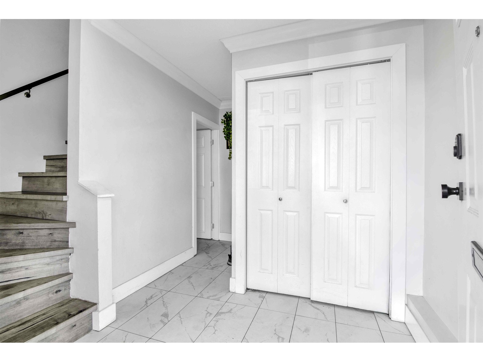 Property at 7273 130 STREET image 4