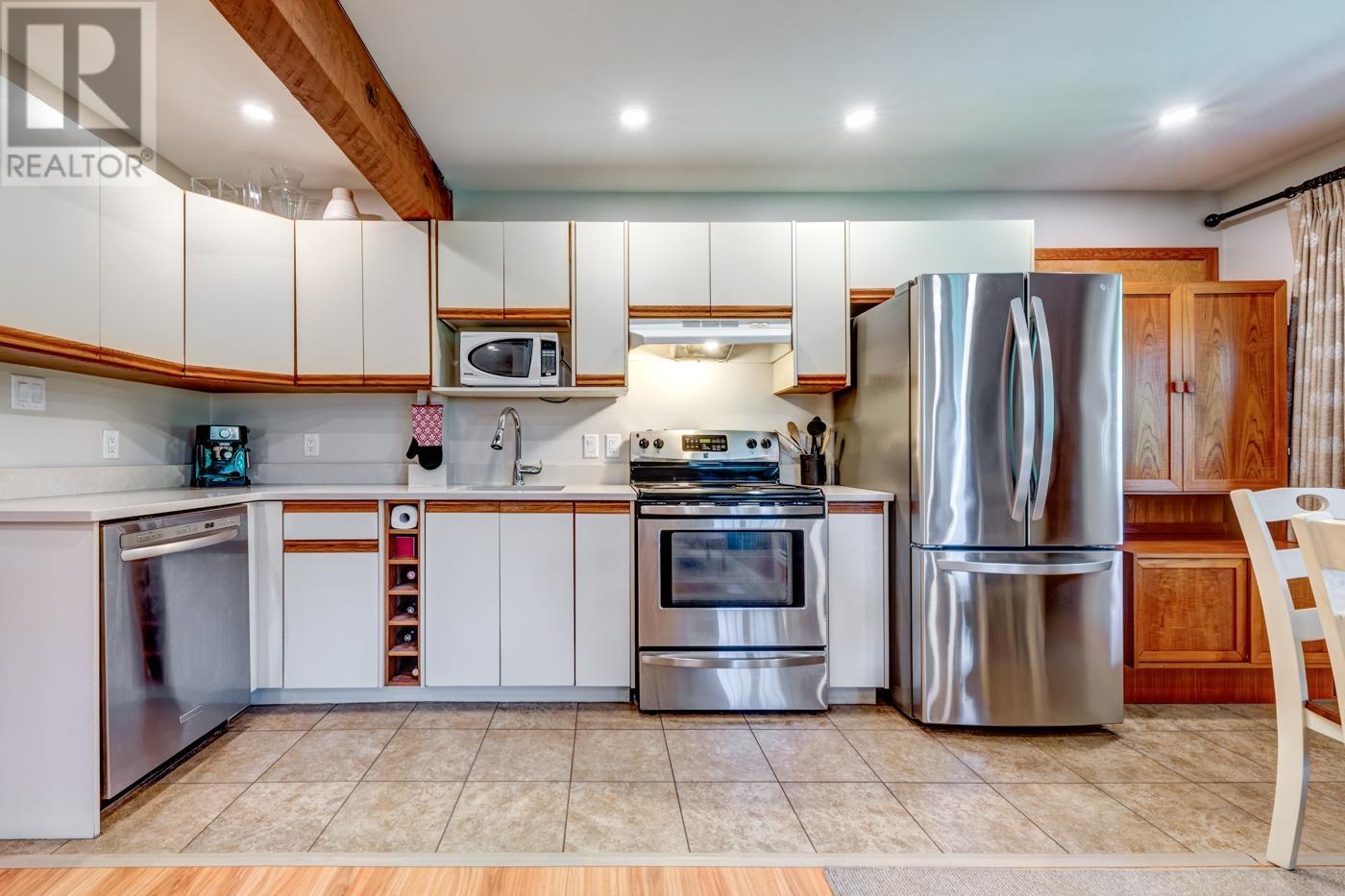 8512 Drifter Way, Whistler, British Columbia  V8E 0G2 - Photo 27 - R2964924