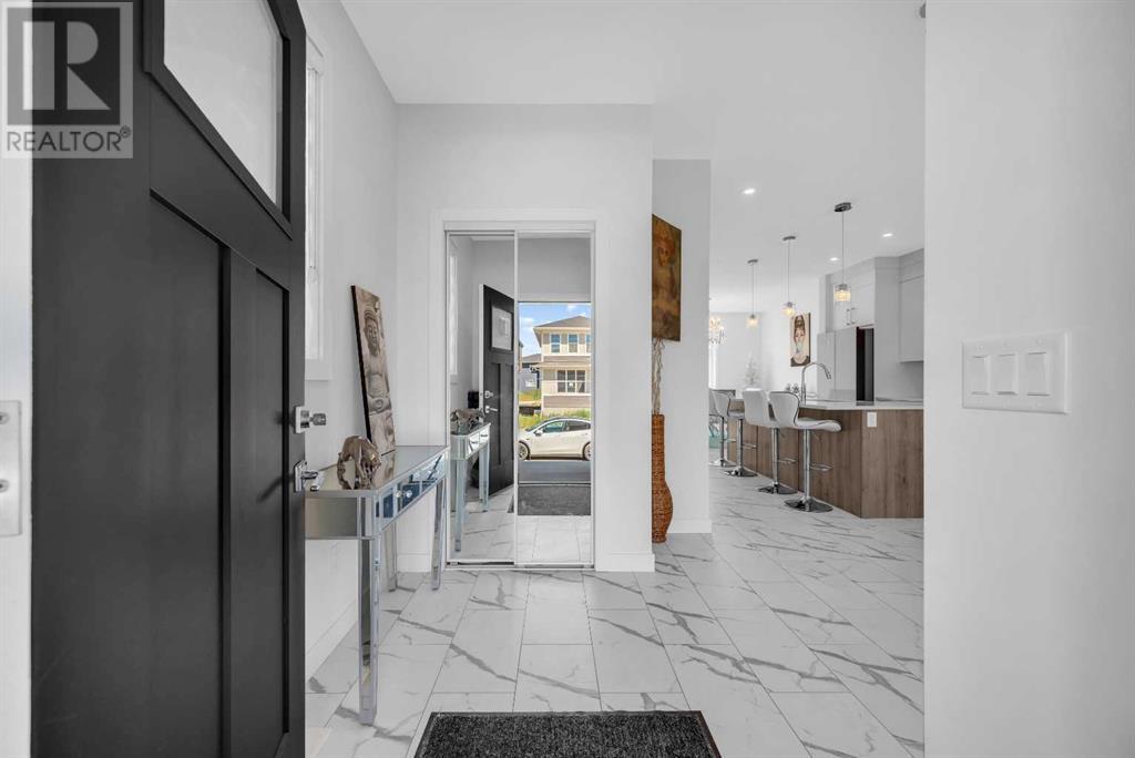 Property at 258 Chelsea Place image 2