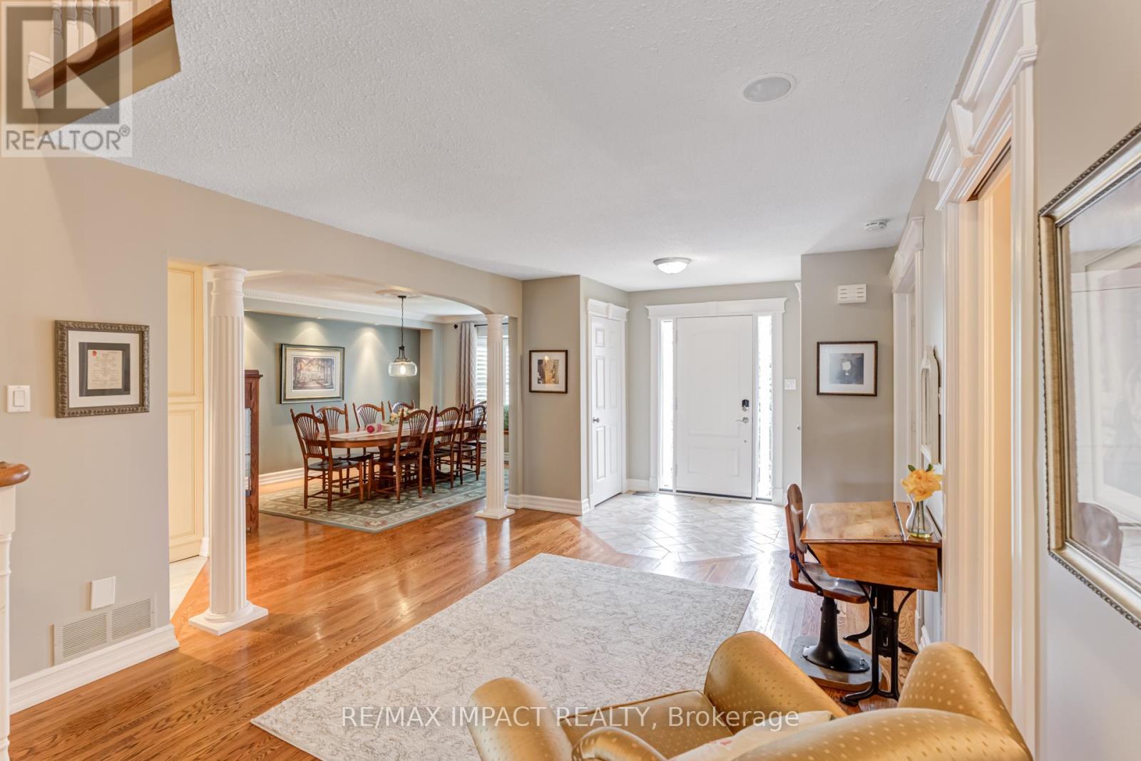 Property at 6 LONGFORD COURT image 4