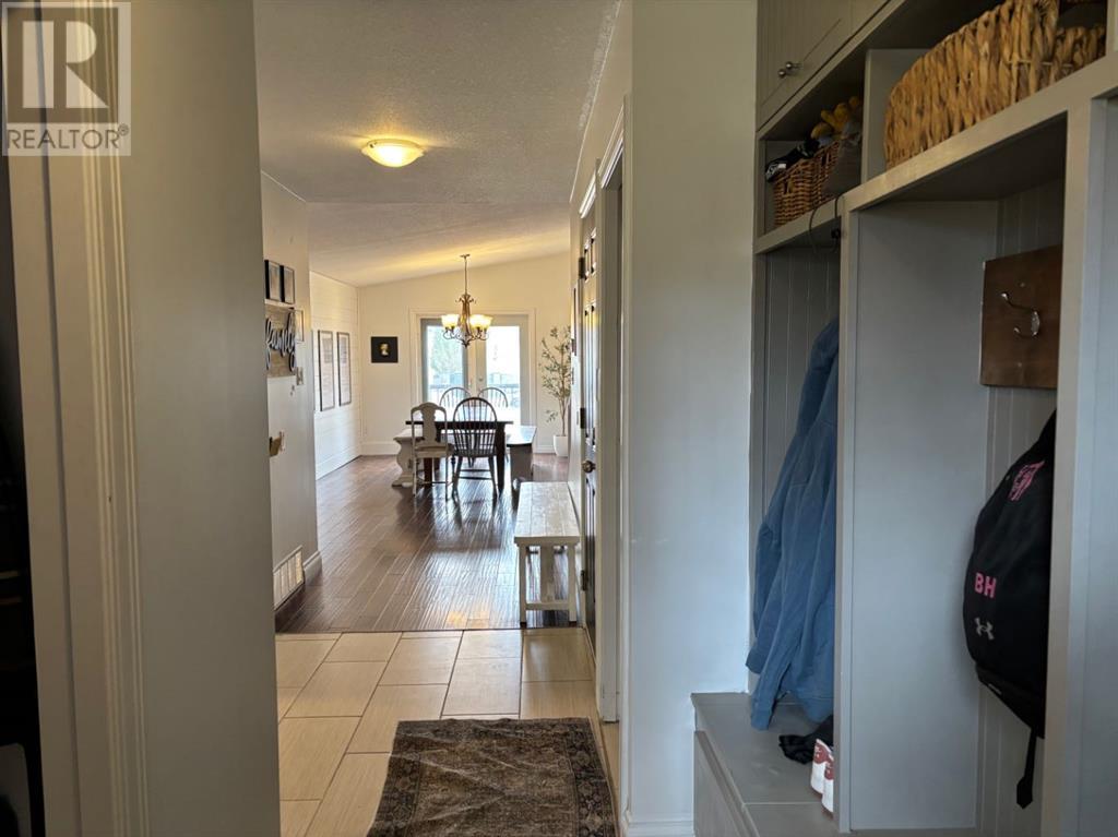 182 S 3 Street E, Magrath, Alberta  T0K 1J0 - Photo 20 - A2205800
