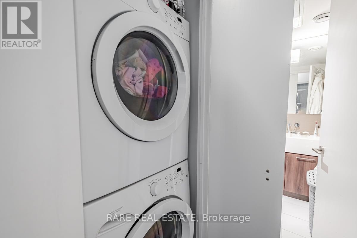 1004 - 560 King Street W, Toronto, Ontario  M5V 1M3 - Photo 28 - C12109024