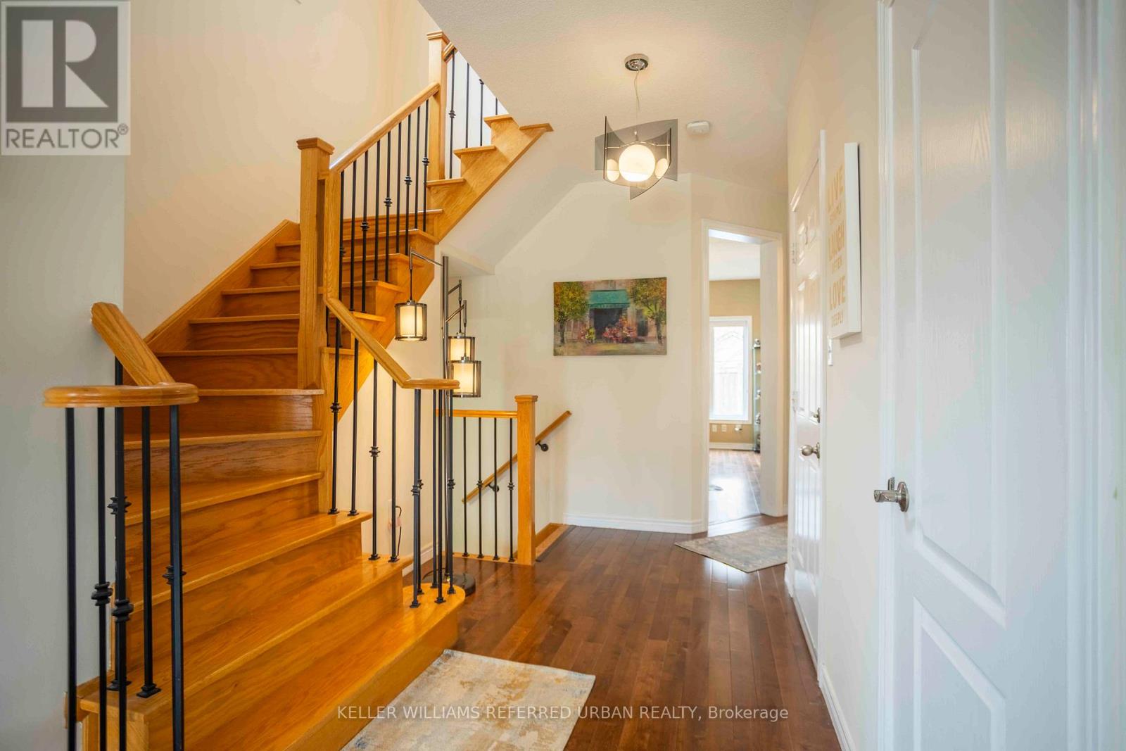 Property at 462 REEVES WAY BOULEVARD image 3