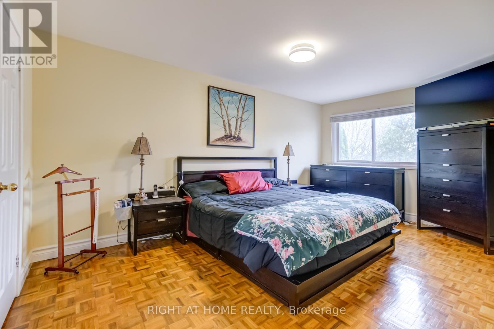 27 Sir Kay Drive, Markham, Ontario  L3P 2Y9 - Photo 12 - N12109033