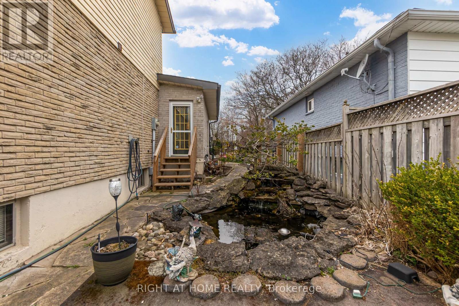 27 Sir Kay Drive, Markham, Ontario  L3P 2Y9 - Photo 26 - N12109033
