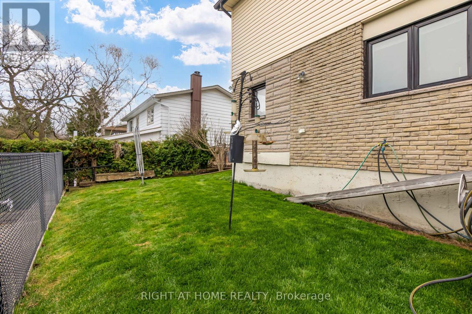 27 Sir Kay Drive, Markham, Ontario  L3P 2Y9 - Photo 29 - N12109033
