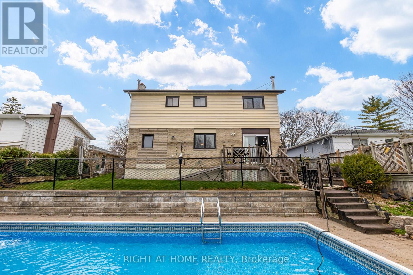 27 Sir Kay Drive, Markham, Ontario  L3P 2Y9 - Photo 32 - N12109033