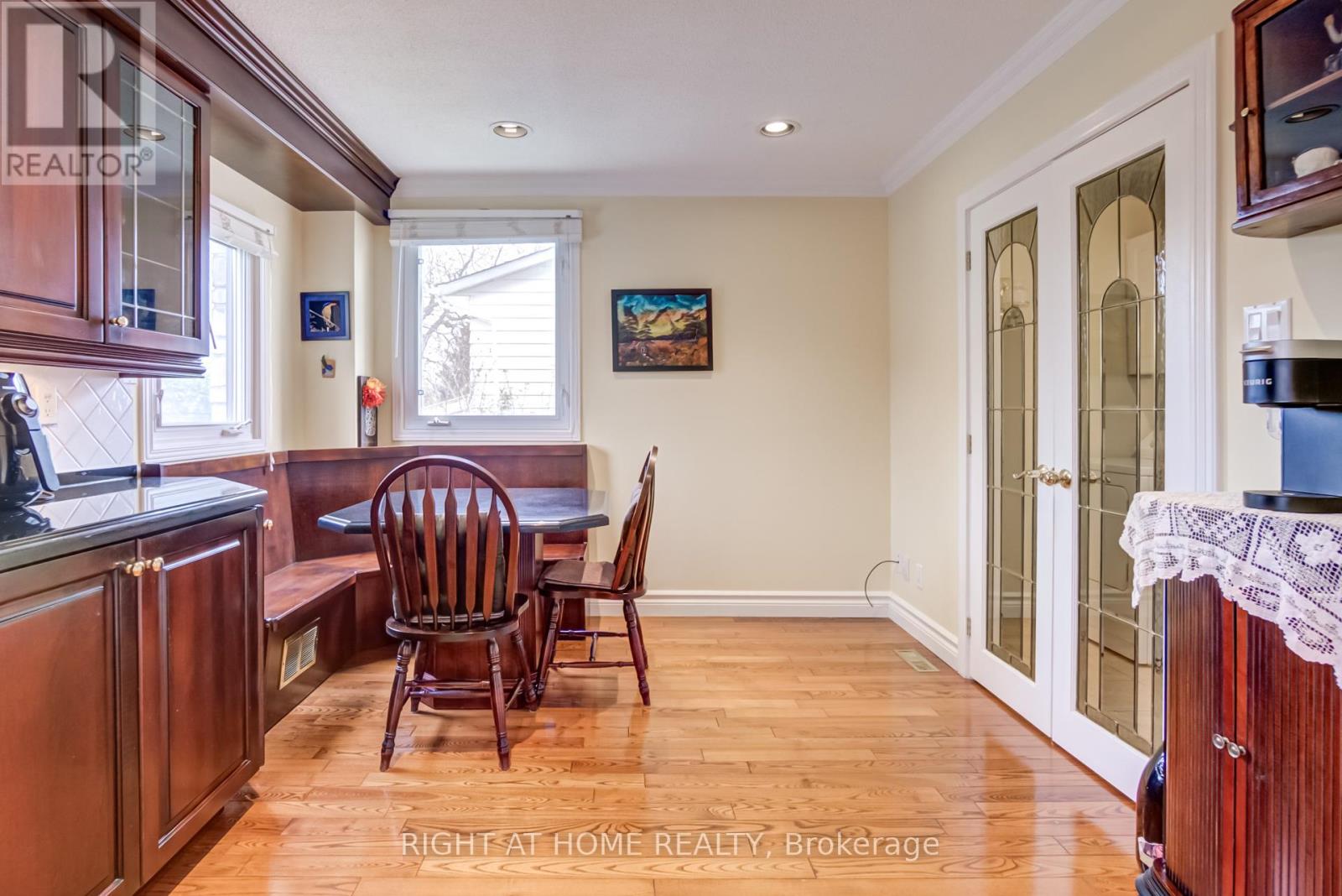 27 Sir Kay Drive, Markham, Ontario  L3P 2Y9 - Photo 9 - N12109033