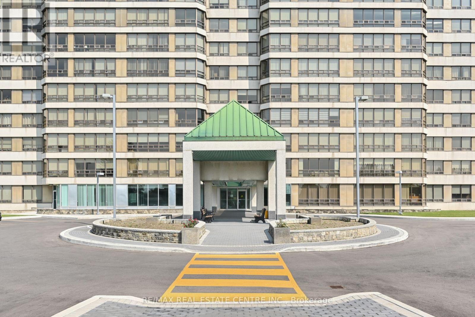 Property at 1203 - 320 MILL STREET S image 3