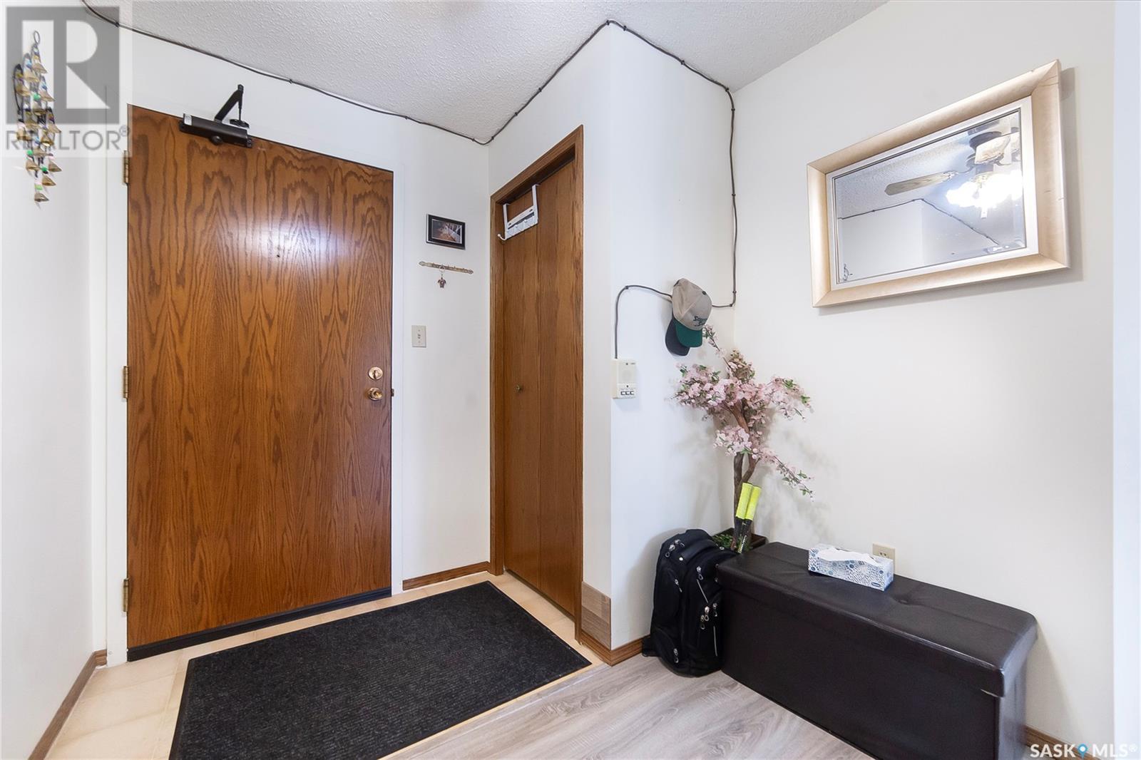 Property at 306 520 3rd AVENUE N image 5