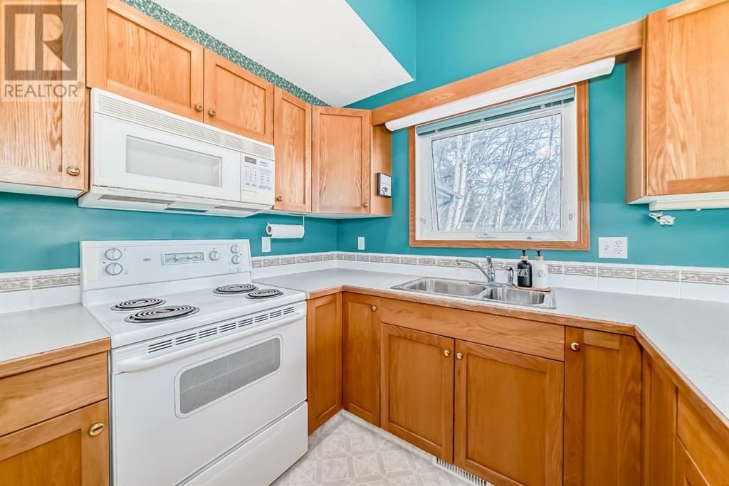 114, 35102 Range Road 24, Rural Red Deer County, Alberta  T4G 0K2 - Photo 8 - A2196380