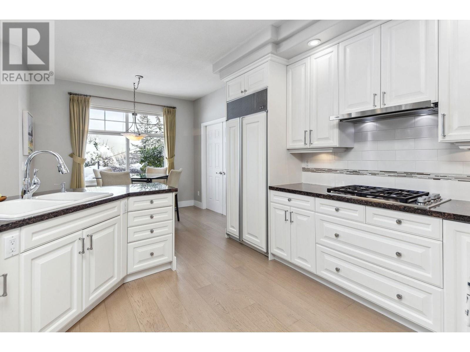 1 5110 Alderfeild Place, West Vancouver, British Columbia  V7W 2W7 - Photo 15 - R2974051
