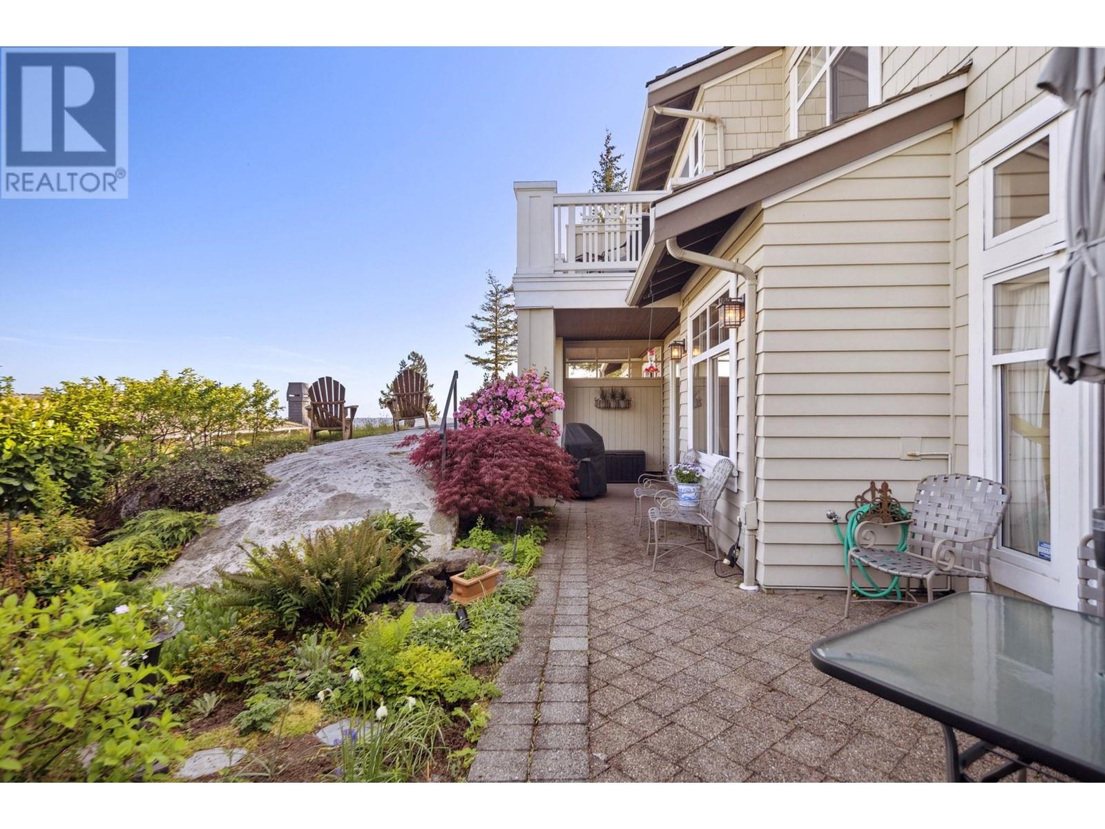 1 5110 Alderfeild Place, West Vancouver, British Columbia  V7W 2W7 - Photo 39 - R2974051