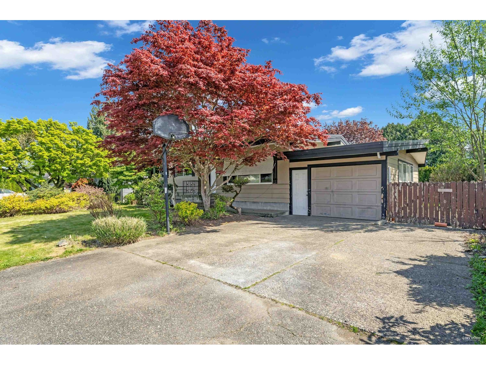 9710 Carleton Street, Chilliwack Proper East, Chilliwack, British Columbia  V2P 6E3 - Photo 5 - R2995285