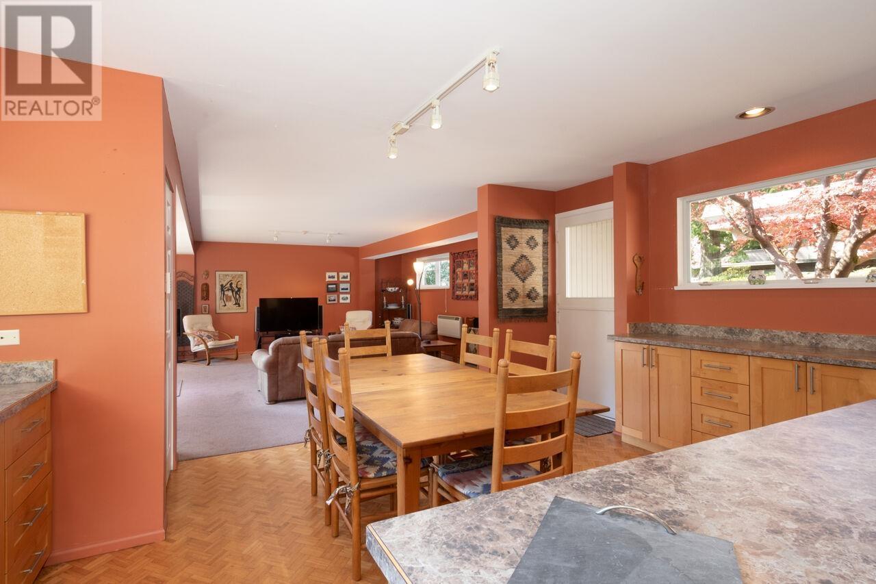 4136 Virginia Crescent, North Vancouver, British Columbia  V7R 3Z6 - Photo 21 - R2995310