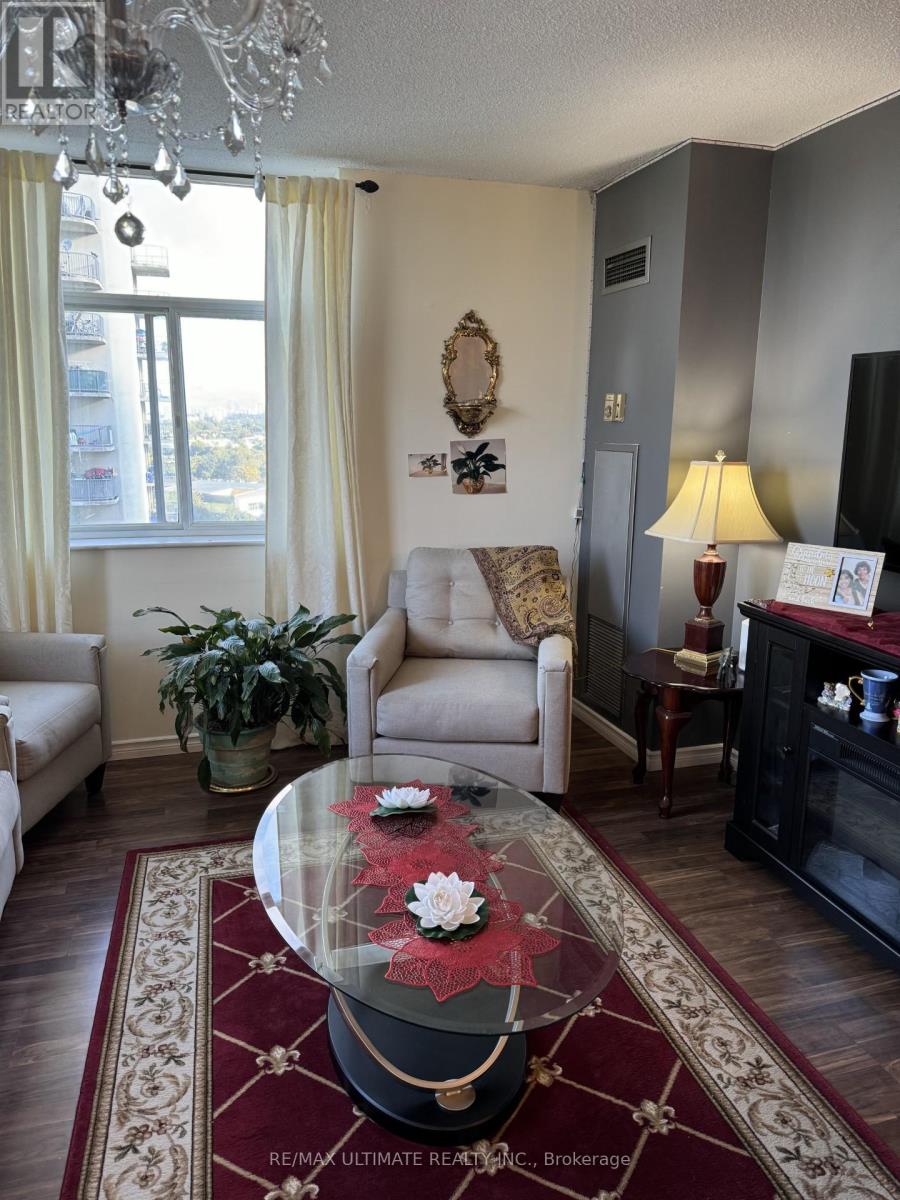 1210 - 3559 Eglinton Avenue W, Toronto (Mount Dennis), Ontario  M6M 5C6 - Photo 6 - W12109041