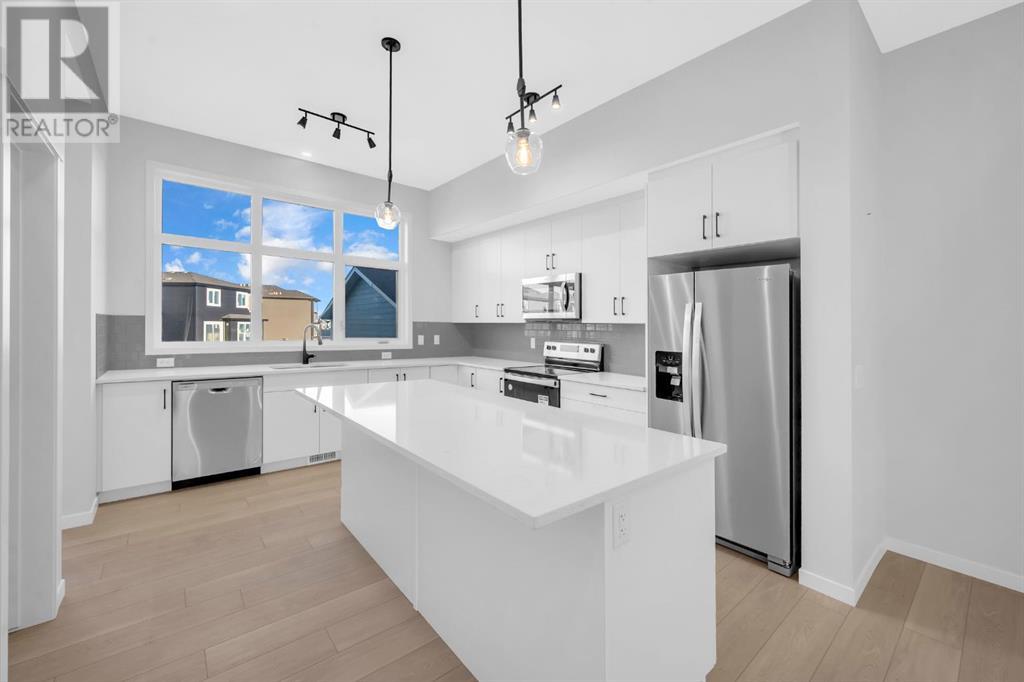 Property at 18 Magnolia Street SE image 4