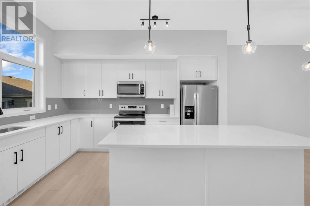 Property at 18 Magnolia Street SE image 3
