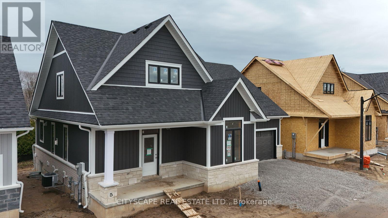 Property at 26 - 2797 RED MAPLE AVENUE image 1