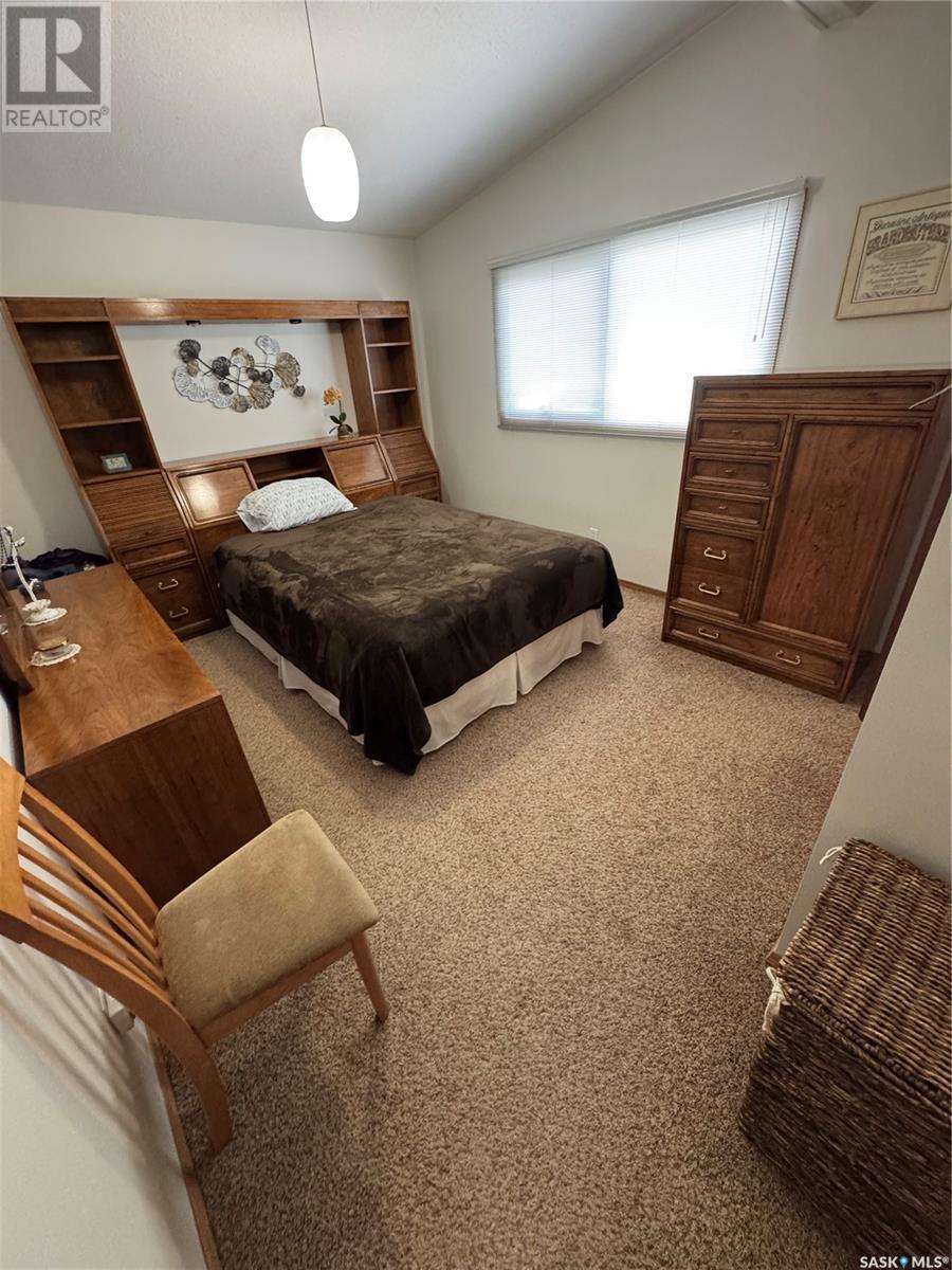 112 Assiniboia Avenue, Assiniboia, Saskatchewan  S0H 0B0 - Photo 14 - SK003824