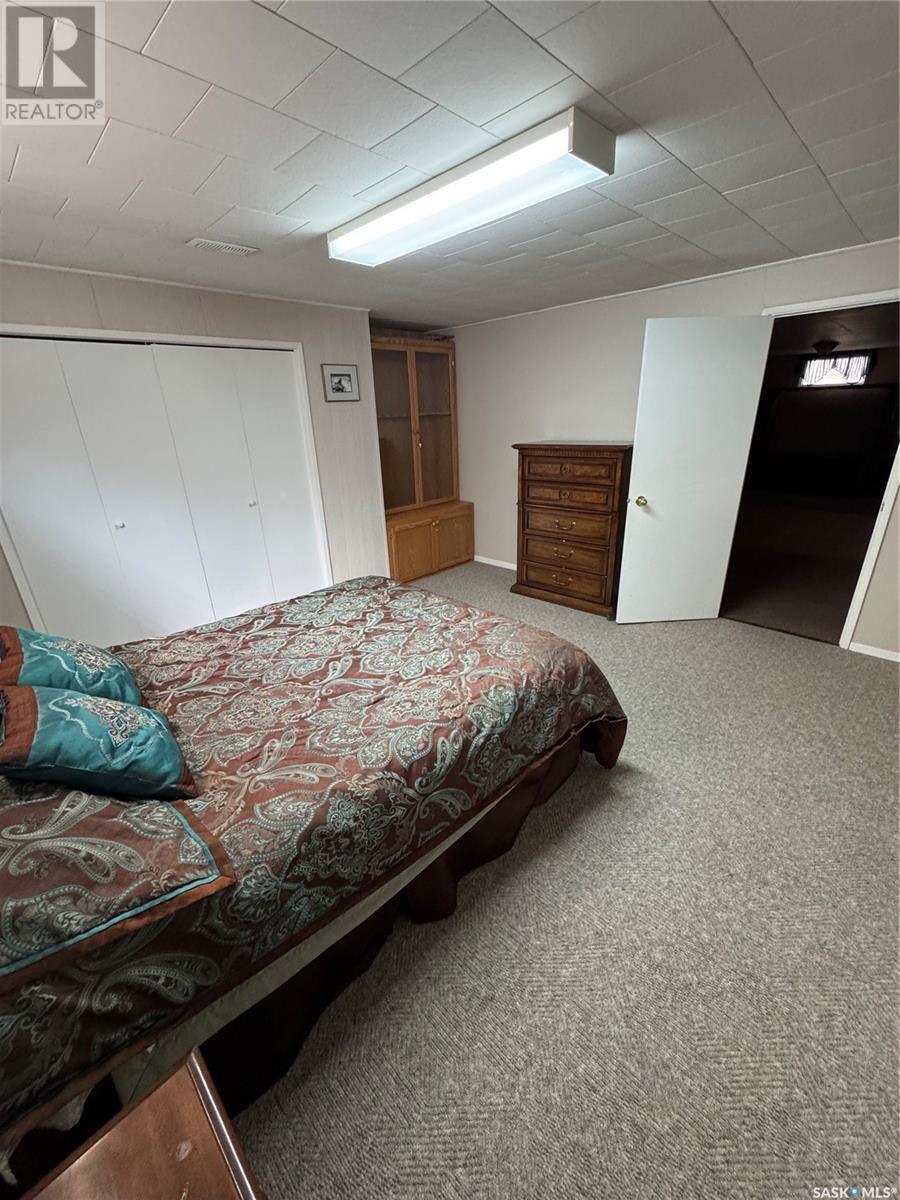 112 Assiniboia Avenue, Assiniboia, Saskatchewan  S0H 0B0 - Photo 27 - SK003824