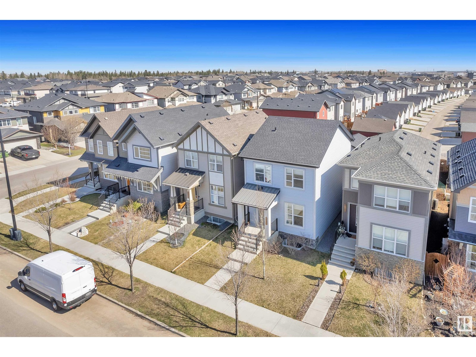 Property at 2023 CAVANAGH DR SW image 2