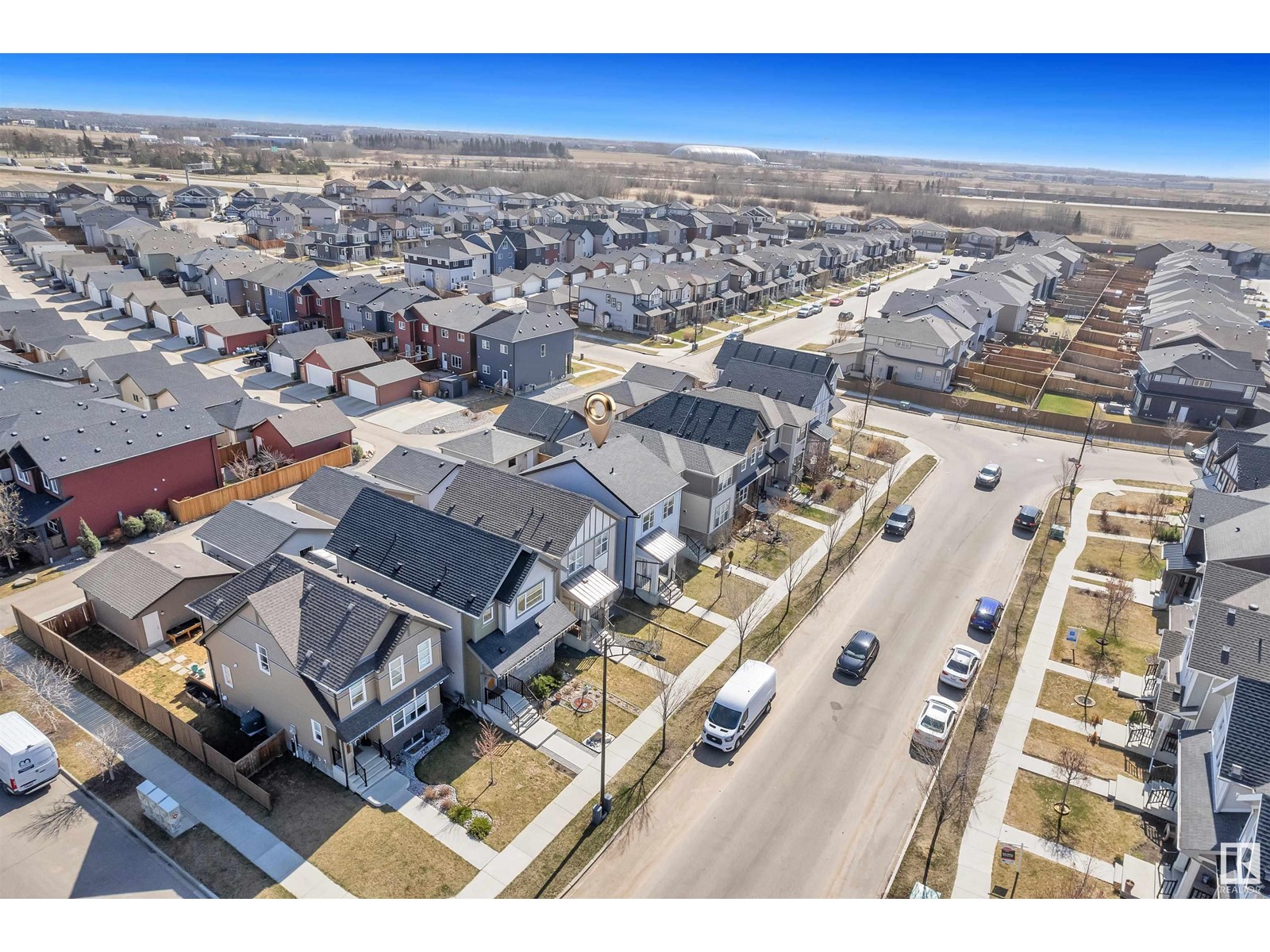 Property at 2023 CAVANAGH DR SW image 3