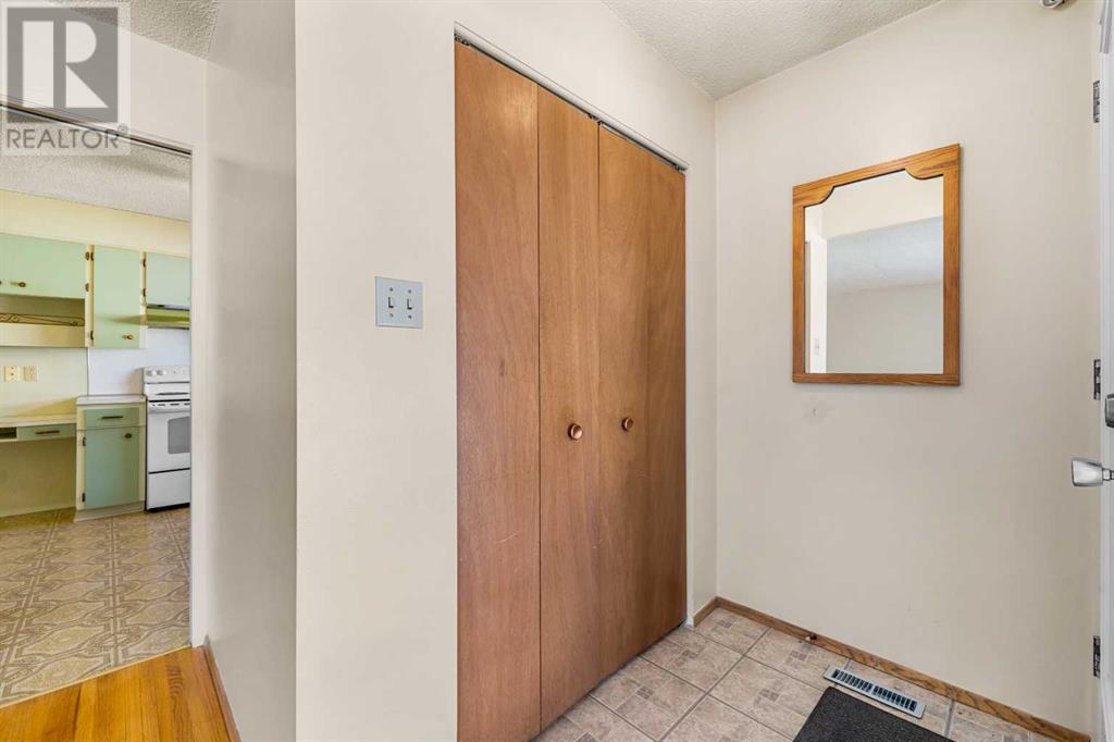 Property at 7523 Huntervalley Road NW image 2