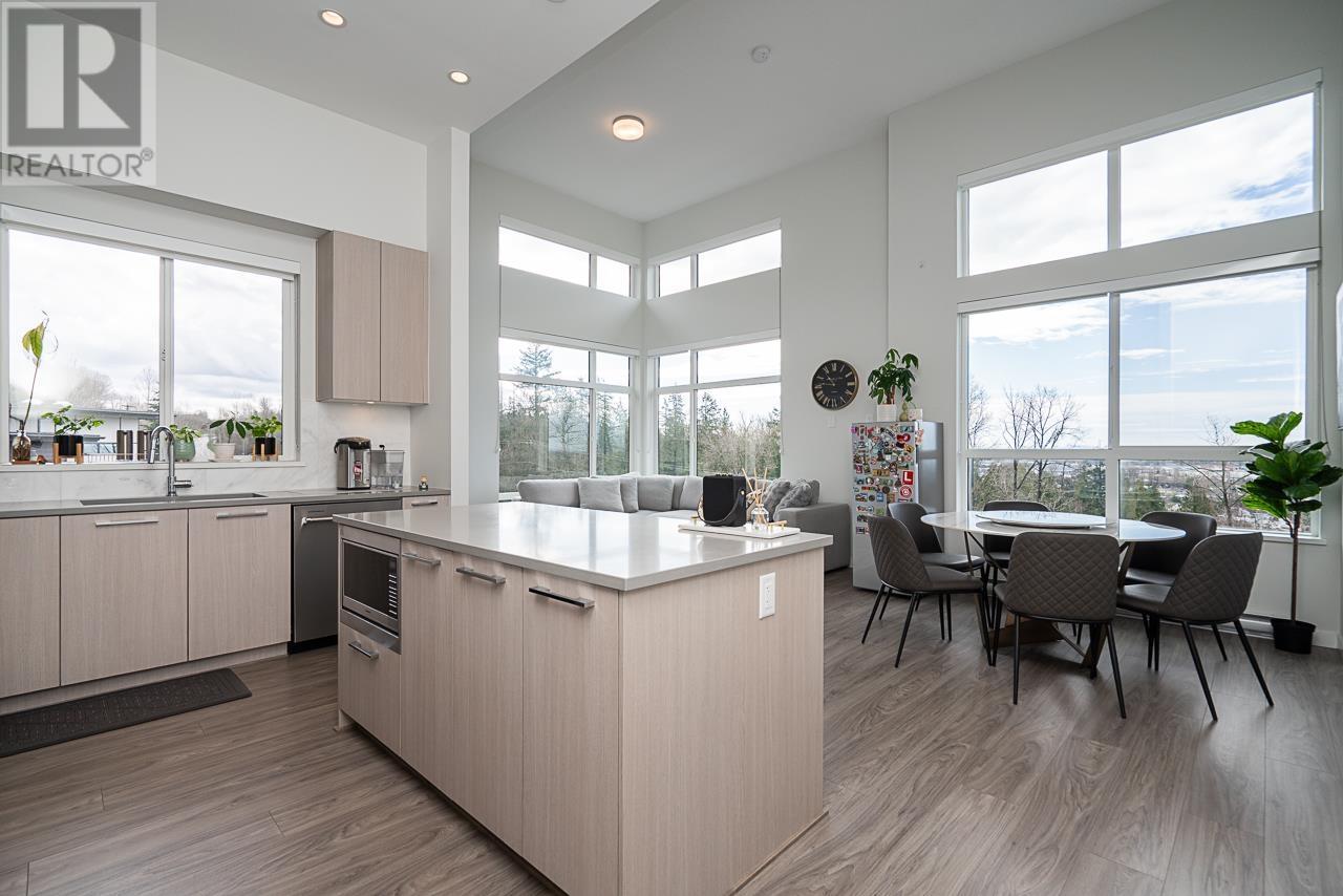 510 6438 Byrnepark Drive, Burnaby, British Columbia  V3N 0J1 - Photo 2 - R2982931