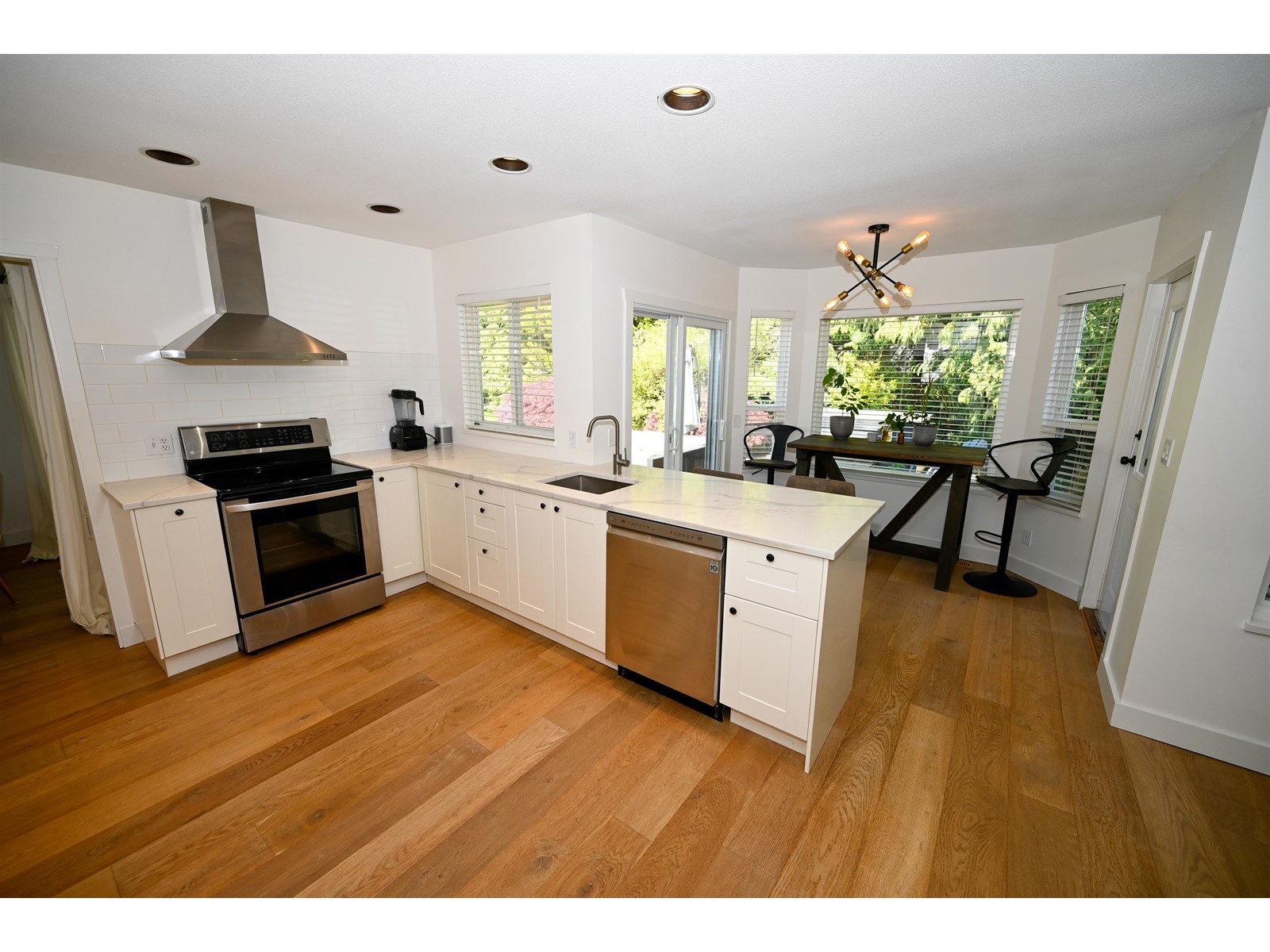 6185 170a Street, Surrey, British Columbia  V3S 8G9 - Photo 10 - R2994818