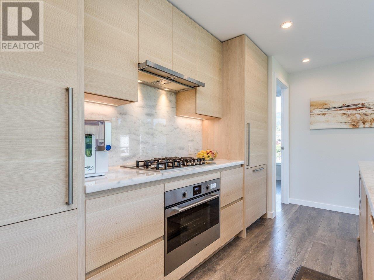 402 308 Morrissey Road, Port Moody, British Columbia  V3H 0M2 - Photo 13 - R2993361
