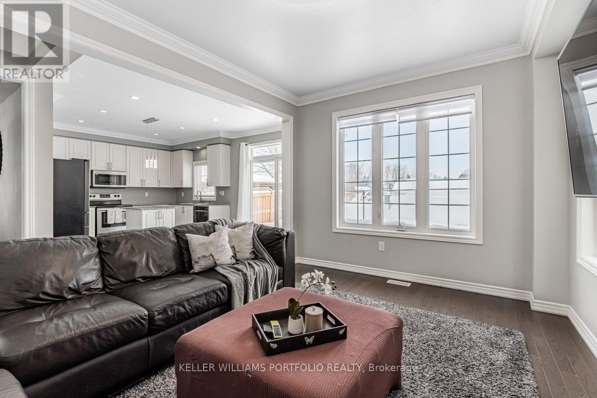 42 Willoughby Place, Clarington, Ontario  L1C 0W4 - Photo 20 - E12109096