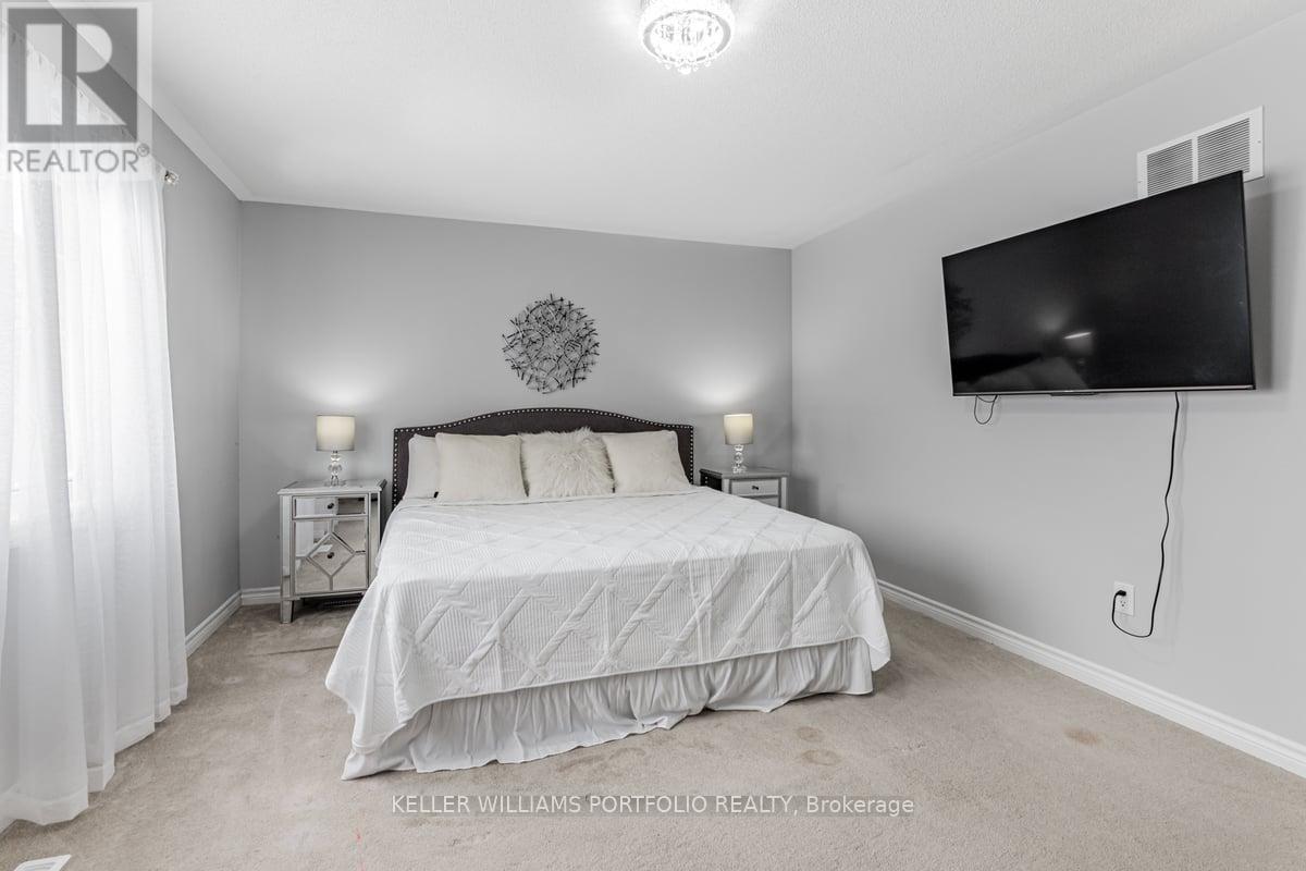 42 Willoughby Place, Clarington, Ontario  L1C 0W4 - Photo 24 - E12109096